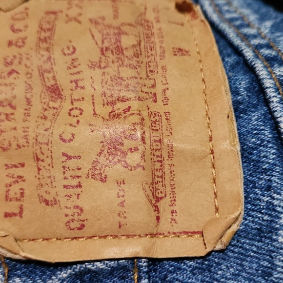 ❤️ LEVI'S 80'S VINTAGE 501 HIGH RISE CROPPED JEAN SHORTS #546, 6 - Picture 8 of 8